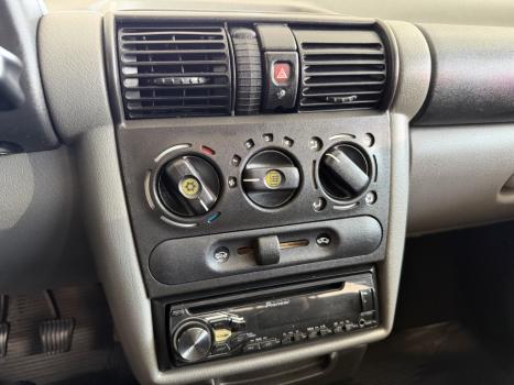 CHEVROLET Classic Sedan 1.0 4P VHCE FLEX LS, Foto 8