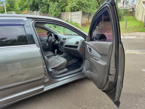 CHEVROLET Cobalt 1.8 4P FLEX LTZ ADVANTAGE AUTOM�TICO, Foto 8