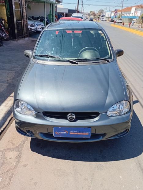 CHEVROLET Corsa Sedan 1.0 4P, Foto 2 CHEVROLET Corsa Sedan 1.0 4P, Foto 2
