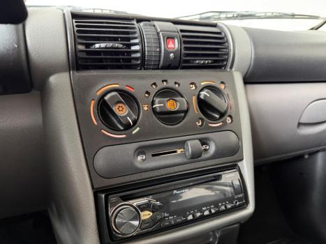 CHEVROLET Corsa Sedan 1.0 4P CLASSIC VHCE FLEX, Foto 9