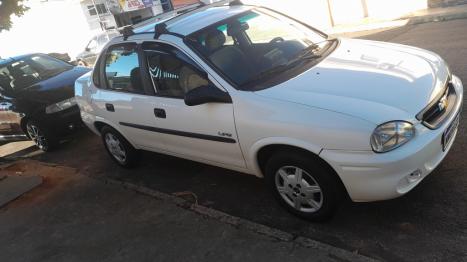 CHEVROLET Corsa Sedan 1.0 4P CLASSIC VHCE FLEX, Foto 2