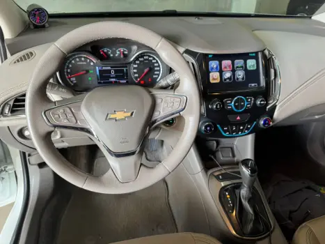 CHEVROLET Cruze Hatch 1.4 16V 4P LTZ SPORT6 TURBO FLEX AUTOMTICO, Foto 8