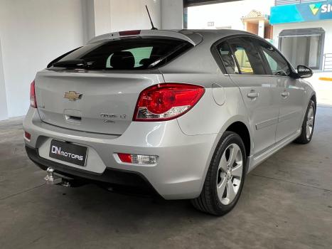 CHEVROLET Cruze Hatch 1.8 16V 4P LT SPORT6 FLEX AUTOM�TICO, Foto 5
