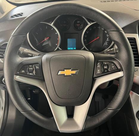 CHEVROLET Cruze Hatch 1.8 16V 4P LT SPORT6 FLEX AUTOM�TICO, Foto 15