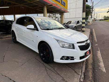 CHEVROLET Cruze Hatch 1.8 16V 4P LT SPORT6 FLEX AUTOM�TICO, Foto 3
