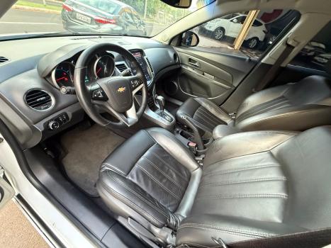 CHEVROLET Cruze Hatch 1.8 16V 4P LT SPORT6 FLEX AUTOM�TICO, Foto 9