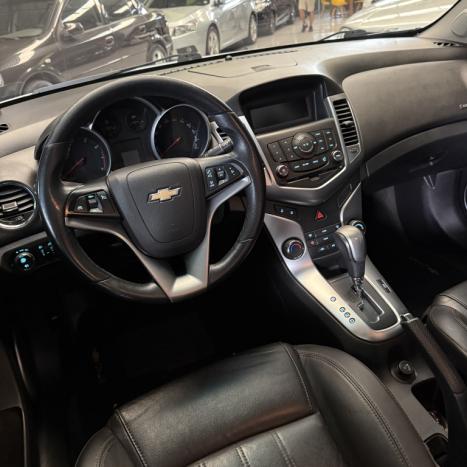 CHEVROLET Cruze Hatch 1.8 16V 4P LT SPORT6 FLEX AUTOM�TICO, Foto 8