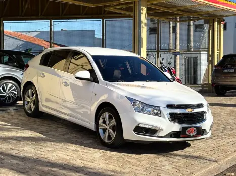 CHEVROLET Cruze Hatch 1.8 16V 4P LT SPORT6 FLEX AUTOM�TICO, Foto 3
