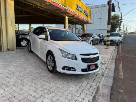 CHEVROLET Cruze Hatch 1.8 16V 4P LT SPORT6 FLEX, Foto 3