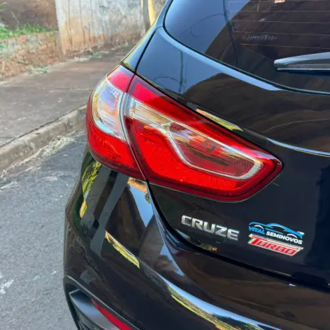 CHEVROLET Cruze Hatch 1.4 16V 4P LT TURBO FLEX AUTOM�TICO, Foto 9