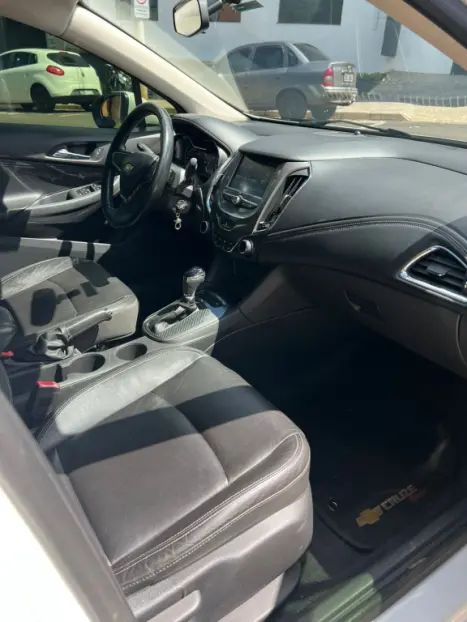 CHEVROLET Cruze Sedan 1.4 16V 4P LT FLEX TURBO AUTOMTICO, Foto 13