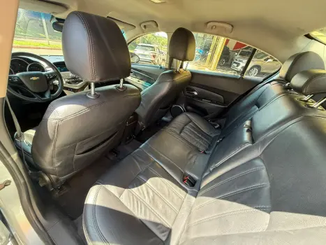 CHEVROLET Cruze Sedan 1.8 16V 4P LT ECOTEC FLEX AUTOM�TICO, Foto 8