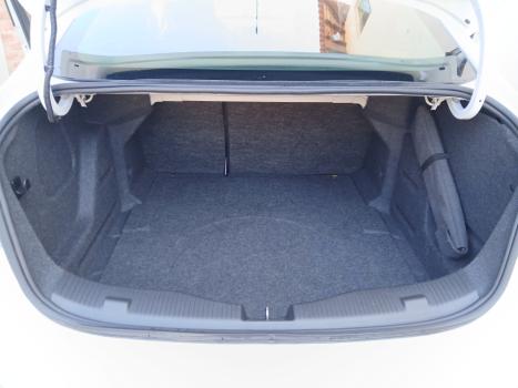 CHEVROLET Cruze Sedan 1.4 16V 4P LT FLEX TURBO AUTOM�TICO, Foto 6