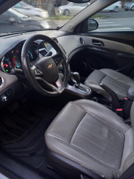 CHEVROLET Cruze Sedan 1.8 16V 4P LTZ ECOTEC FLEX AUTOM�TICO, Foto 4