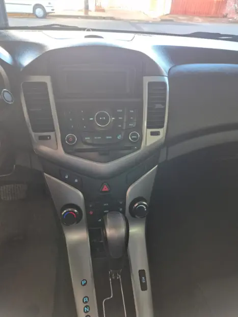 CHEVROLET Cruze Sedan 1.8 16V 4P LT ECOTEC FLEX AUTOM�TICO, Foto 8