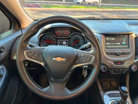 CHEVROLET Cruze Sedan 1.4 16V 4P LT FLEX TURBO AUTOM�TICO, Foto 4