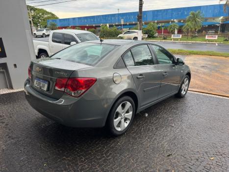 CHEVROLET Cruze Sedan 1.8 16V 4P LT ECOTEC FLEX, Foto 3