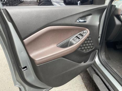CHEVROLET Montana 1.2 12V FLEX LTZ TURBO AUTOM�TICO, Foto 11