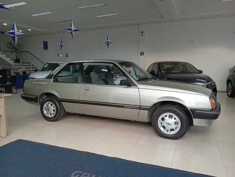CHEVROLET Monza Sedan 1.8 4P �LCOOL SL/E, Foto 4