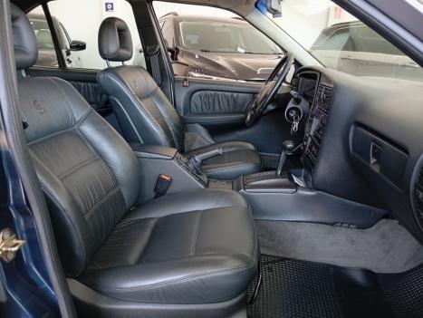 CHEVROLET Omega 3.0 4P CD AUTOMÁTICO, Foto 6 CHEVROLET Omega 3.0 4P CD AUTOMÁTICO, Foto 6