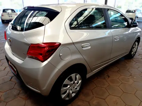 CHEVROLET Onix Hatch 1.4 4P FLEX LT AUTOMTICO, Foto 21