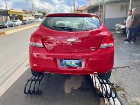CHEVROLET Onix Hatch 1.0 4P FLEX LS, Foto 6 CHEVROLET Onix Hatch 1.0 4P FLEX LS, Foto 6
