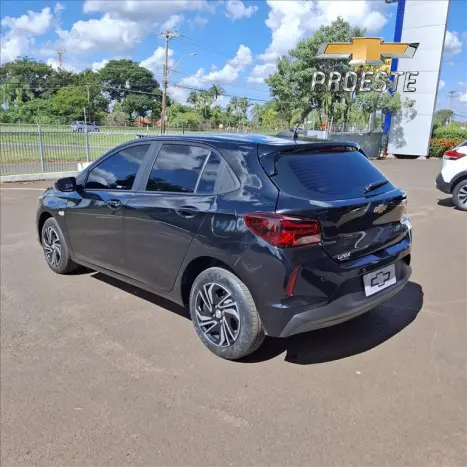 CHEVROLET Onix Hatch 1.0 12V 4P FLEX LT TURBO, Foto 7 CHEVROLET Onix Hatch 1.0 12V 4P FLEX LT TURBO, Foto 7