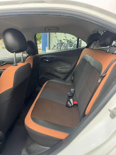 CHEVROLET Onix Hatch , Foto 8