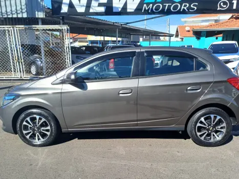 CHEVROLET Onix Hatch 1.4 4P FLEX LTZ AUTOMÁTICO, Foto 3 CHEVROLET Onix Hatch 1.4 4P FLEX LTZ AUTOMÁTICO, Foto 3