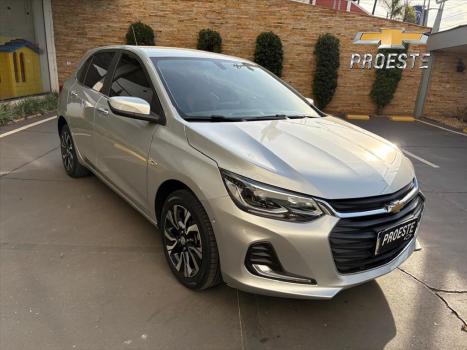 CHEVROLET Onix Hatch 1.0 12V 4P FLEX PREMIER TURBO AUTOMTICO, Foto 3