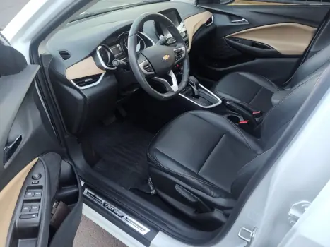 CHEVROLET Onix Hatch 1.0 12V 4P FLEX PREMIER 2 TURBO AUTOMTICO, Foto 7
