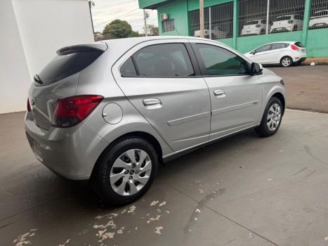 CHEVROLET Onix Hatch 1.4 4P FLEX LT AUTOMTICO, Foto 5