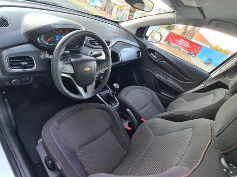 CHEVROLET Onix Hatch 1.4 4P FLEX LT, Foto 5