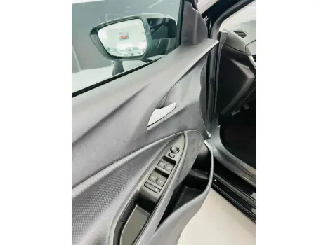 CHEVROLET Onix Hatch 1.0 4P FLEX LTZ TURBO AUTOMTICO, Foto 9