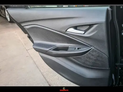 CHEVROLET Onix Hatch 1.0 12V 4P FLEX LTZ TURBO, Foto 8 CHEVROLET Onix Hatch 1.0 12V 4P FLEX LTZ TURBO, Foto 8