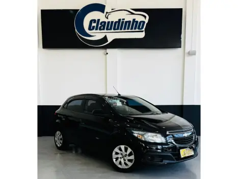 CHEVROLET Onix Hatch 1.4 4P FLEX LT, Foto 2