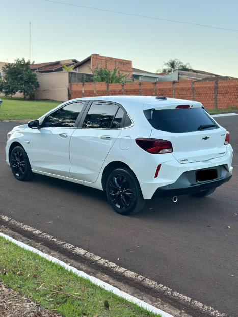 CHEVROLET Onix Hatch 1.0 12V 4P FLEX PREMIER 2 TURBO AUTOMTICO, Foto 5