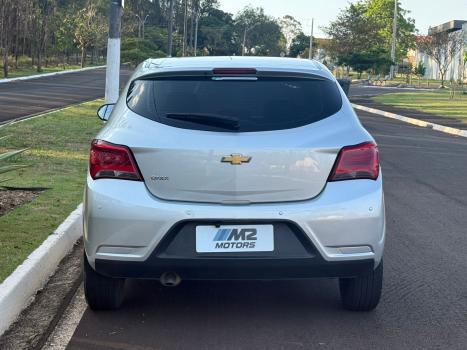 CHEVROLET Onix Hatch 1.4 4P FLEX ADVANTAGE AUTOMTICO, Foto 3