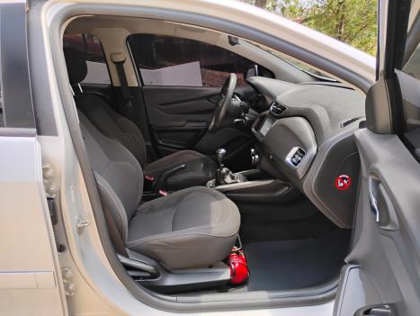 CHEVROLET Onix Hatch 1.4 4P FLEX LTZ, Foto 18