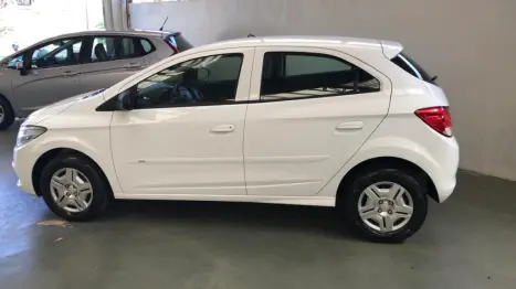 CHEVROLET Onix Hatch 1.0 4P FLEX LT, Foto 4