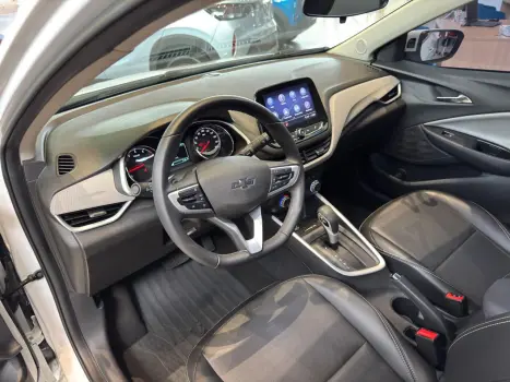 CHEVROLET Onix Hatch 1.0 12V 4P FLEX PREMIER 2 TURBO AUTOMÁTICO, Foto 4 CHEVROLET Onix Hatch 1.0 12V 4P FLEX PREMIER 2 TURBO AUTOMÁTICO, Foto 4