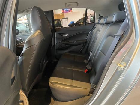 CHEVROLET Onix Hatch 1.0 12V 4P FLEX PREMIER 2 TURBO AUTOMTICO, Foto 6