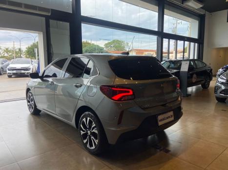 CHEVROLET Onix Hatch 1.0 12V 4P FLEX PREMIER 2 TURBO AUTOMTICO, Foto 11