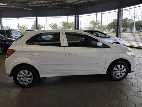 CHEVROLET Onix Hatch 1.0 4P FLEX LT, Foto 8