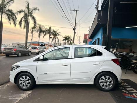 CHEVROLET Onix Hatch 1.0 4P FLEX LT, Foto 1