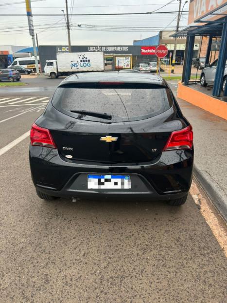 CHEVROLET Onix Hatch 1.0 12V 4P FLEX LT, Foto 4