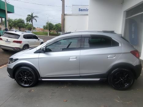 CHEVROLET Onix Hatch 1.4 4P FLEX ACTIV AUTOMTICO, Foto 7