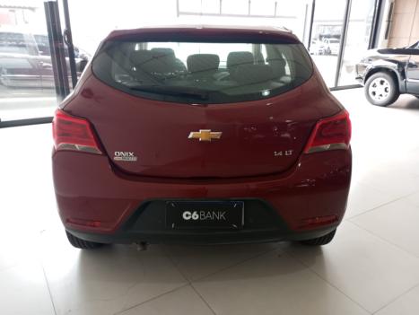 CHEVROLET Onix Hatch 1.4 4P FLEX LT, Foto 2