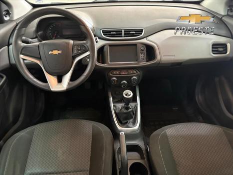 CHEVROLET Onix Hatch 1.4 4P FLEX LT, Foto 4