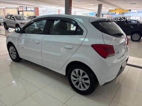 CHEVROLET Onix Hatch 1.4 4P FLEX LT, Foto 7